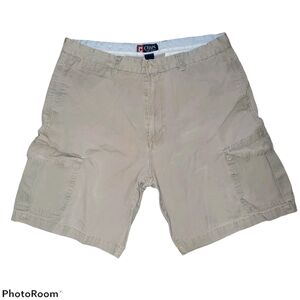 Chaps Men's Khaki Cargo Shorts Front and Back Pockets Deep Leg Pockets 408